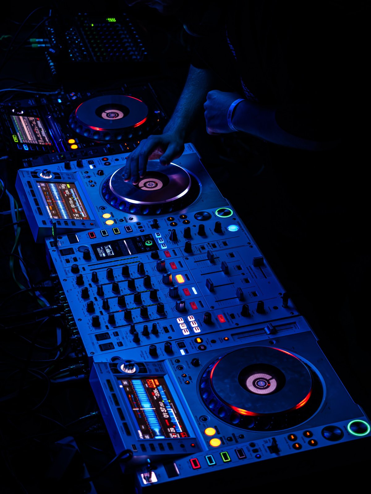 DJ Superstar AI - Music Entertainment